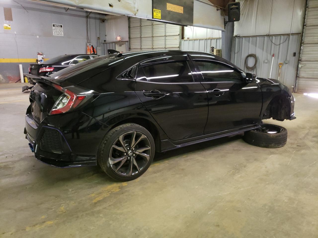 SHHFK7H40JU432061 HONDA CIVIC 2018