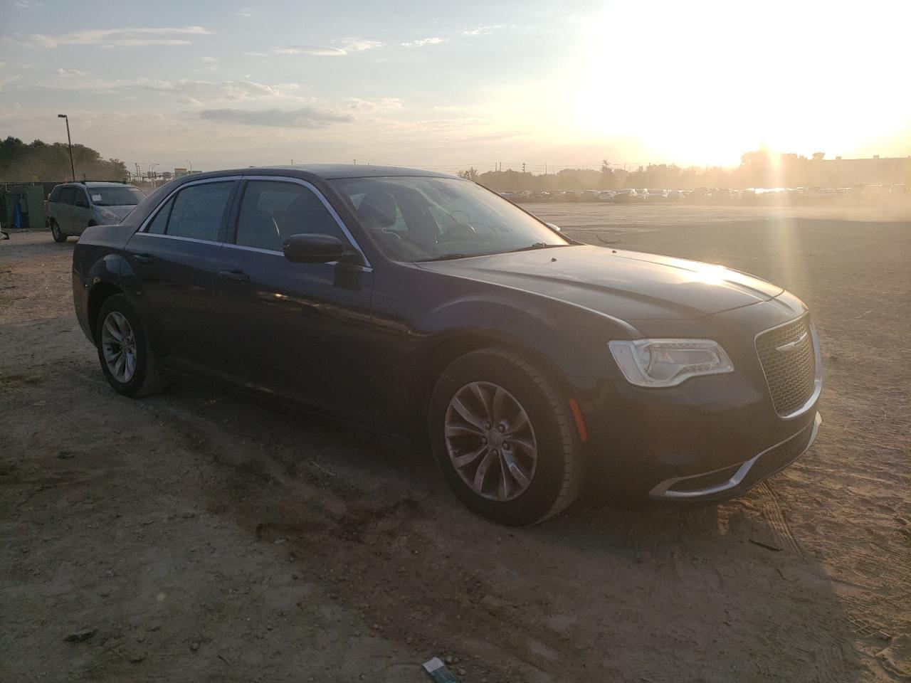 2C3CCAAG5GH223649 2016 Chrysler 300 Limited