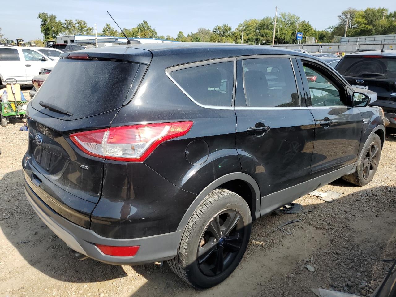 1FMCU0G77GUB95503 FORD ESCAPE 2016