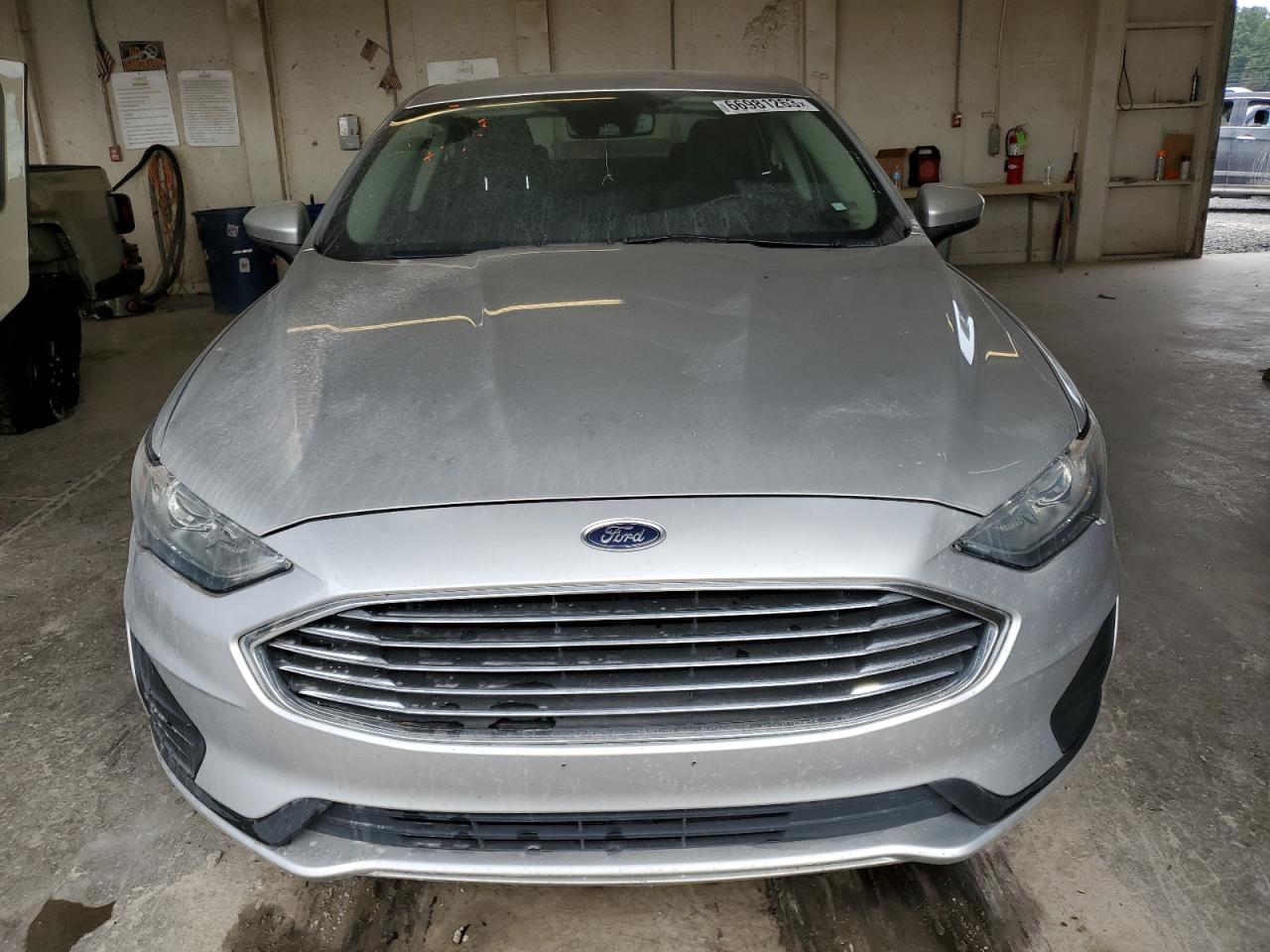 2019 Ford Fusion Se vin: 3FA6P0H78KR104686