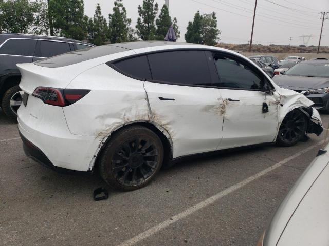 7SAYGDEE5PA030858 Tesla Model Y  3