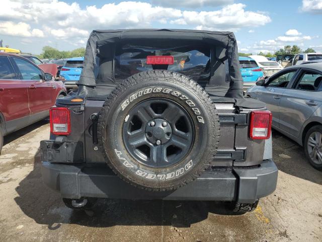 1C4BJWDG9JL852069 Jeep Wrangler Unlimited Sport