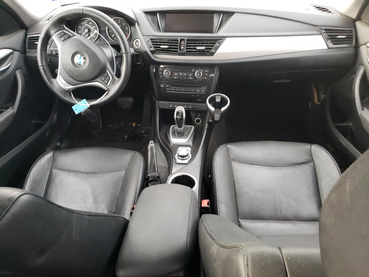 2015 BMW X1 xDrive28I vin: WBAVL1C55FVY24711