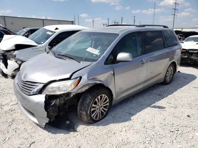 2015 Toyota Sienna XLE