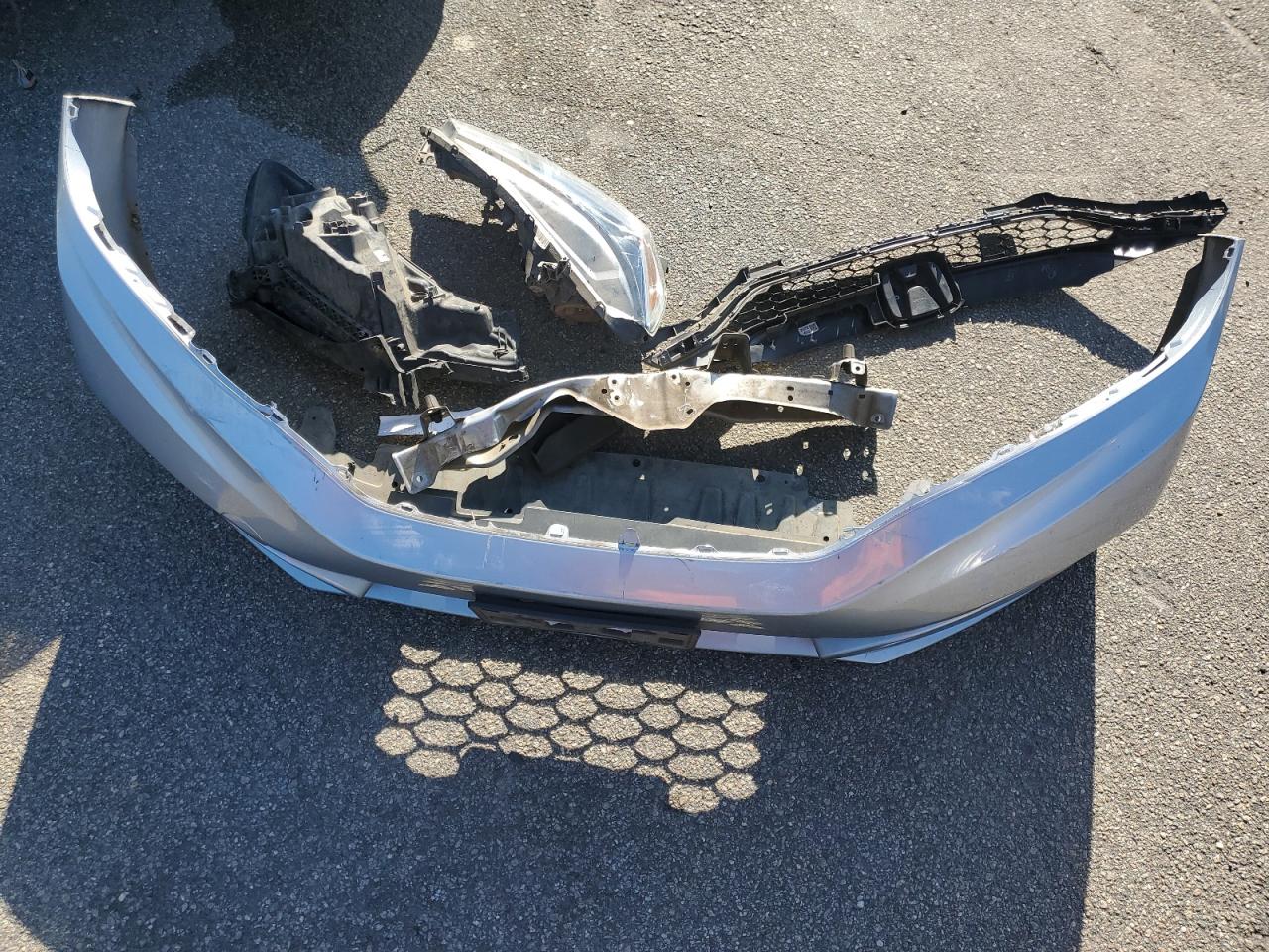 3HGGK5H40JM722579 HONDA FIT 2018