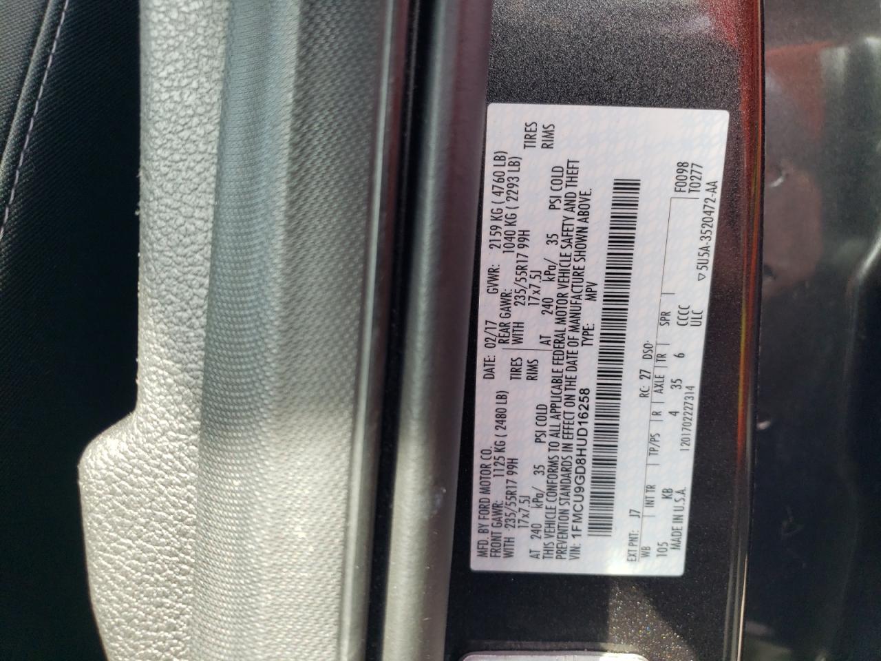 1FMCU9GD8HUD16258 FORD ESCAPE 2017