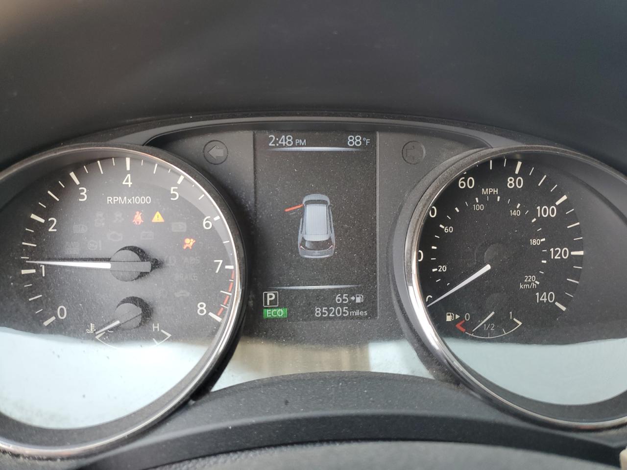 KNMAT2MT0HP591767 NISSAN ROGUE 2017