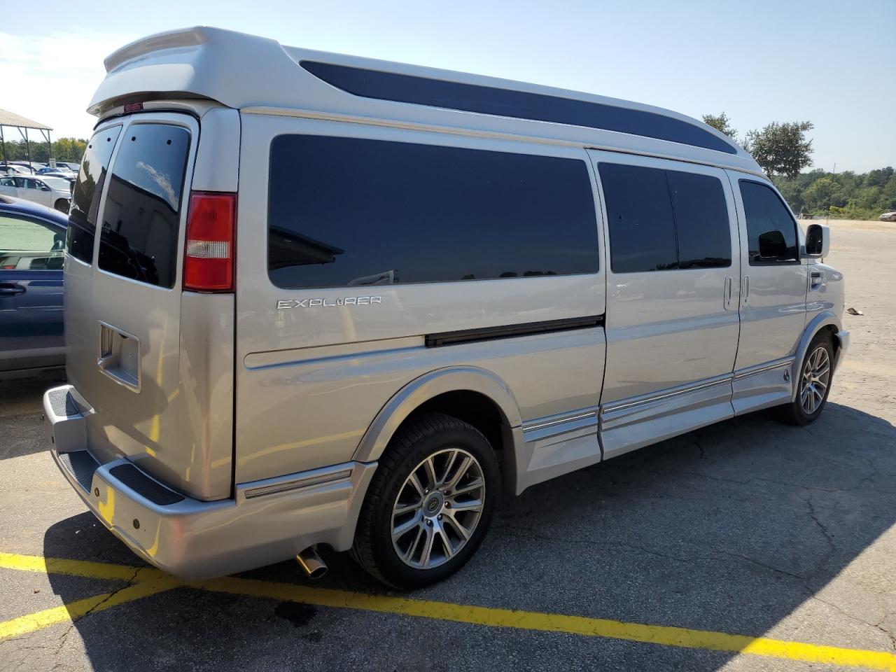 1GAZGPF72M1202766 CHEVROLET EXPRESS 2021
