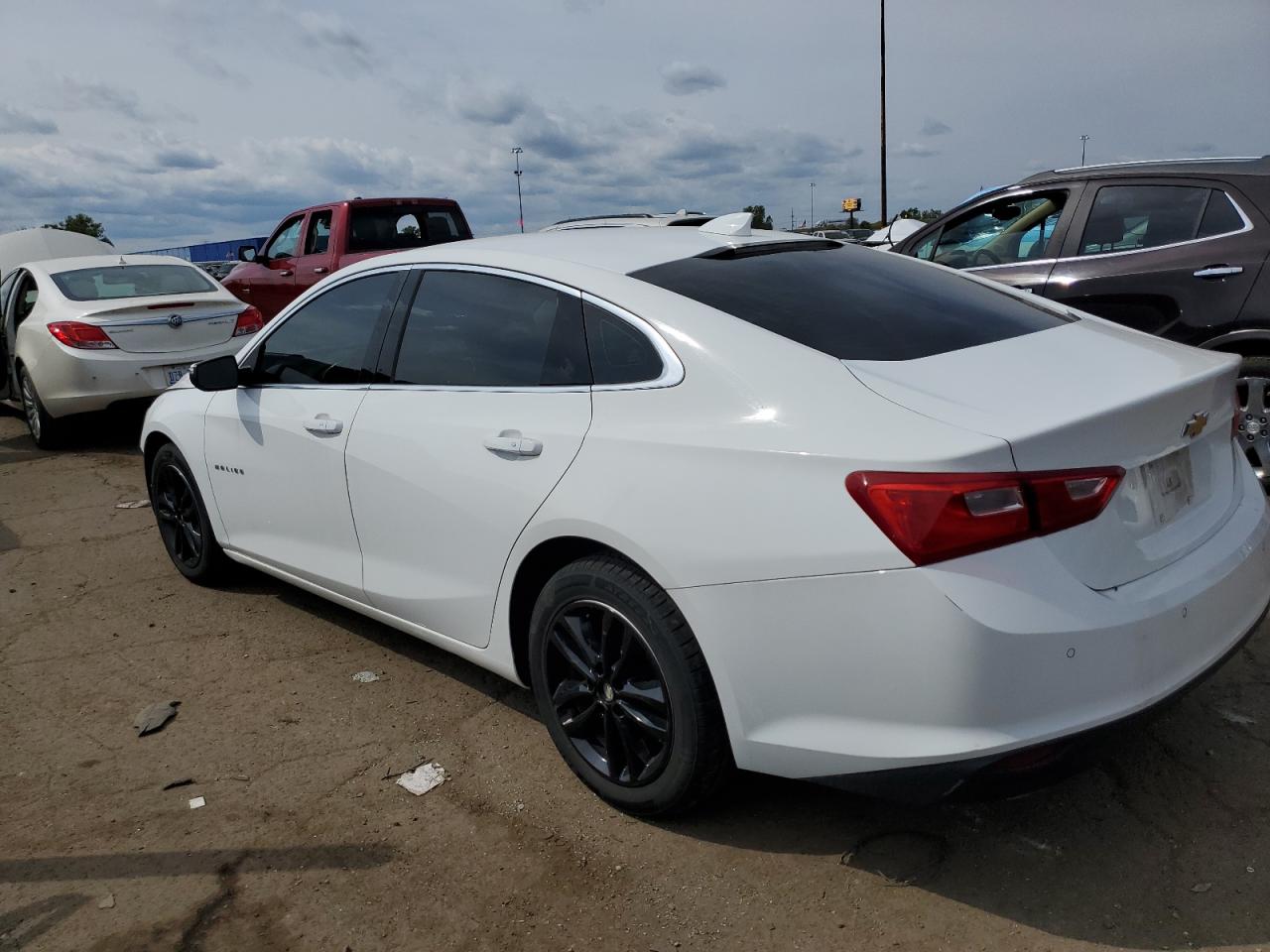 1G1ZE5ST0GF180450 CHEVROLET MALIBU 2016