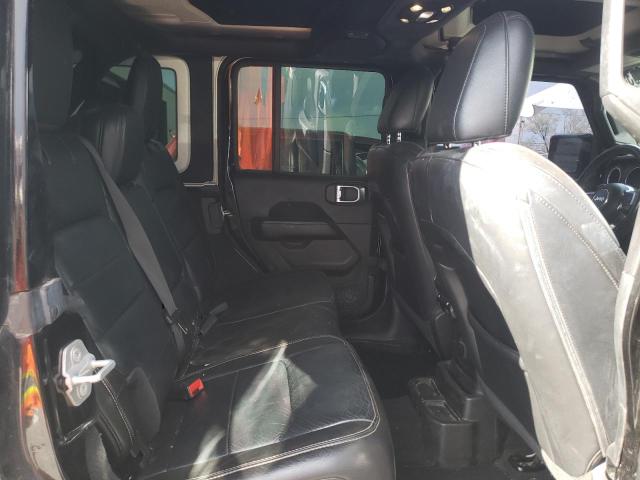 1C4HJXEN1KW620207 Jeep Wrangler Unlimited Sahara