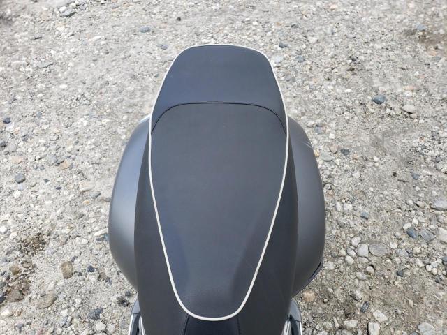 2012 VESPA GTS 300 SU ZAPM459L2C5702939
