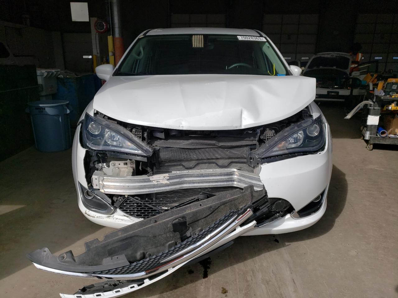 2C4RC1FG3JR279900 CHRYSLER PACIFICA 2018