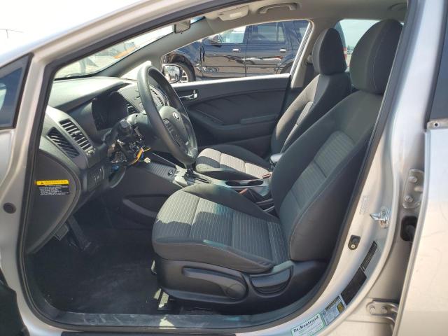 KNAFX4A67G5488521 KIA FORTE LX