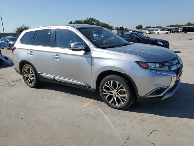 JA4AD3A32JZ023435 Mitsubishi Outlander Se