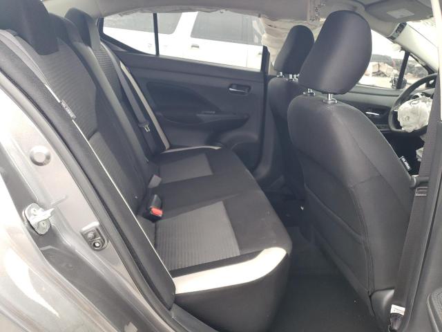  NISSAN VERSA 2021 Вугільний