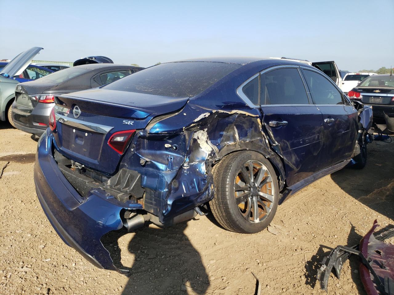 1N4AL3AP2HC128846 NISSAN ALTIMA 2017