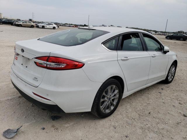 3FA6P0HD3KR278364 Ford Fusion SE 3