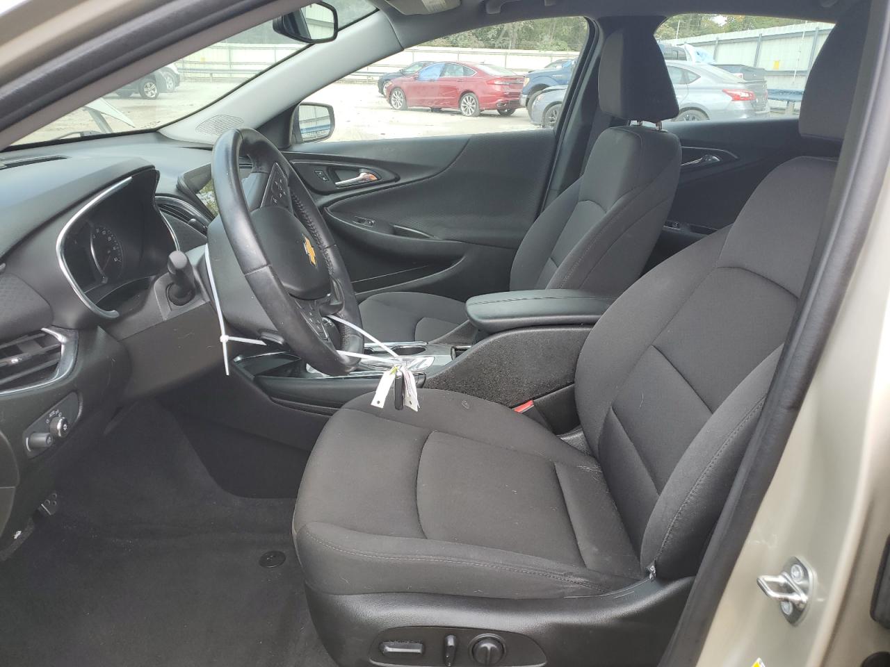 1G1ZE5ST6GF272890 CHEVROLET MALIBU 2016