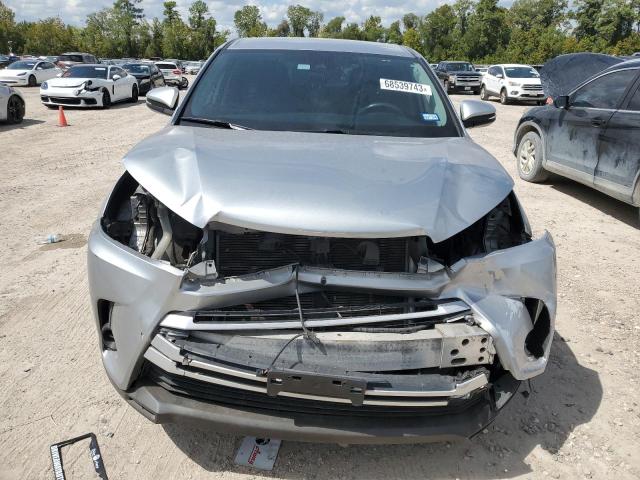 VIN 5TDBZRFHXKS920069 2019 Toyota Highlander, LE no.5