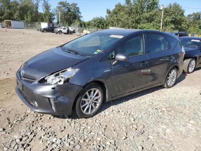 Toyota Prius v 2014