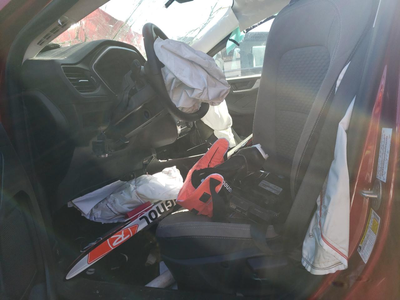 1FMCU9G68NUB61997 2022 Ford Escape Se