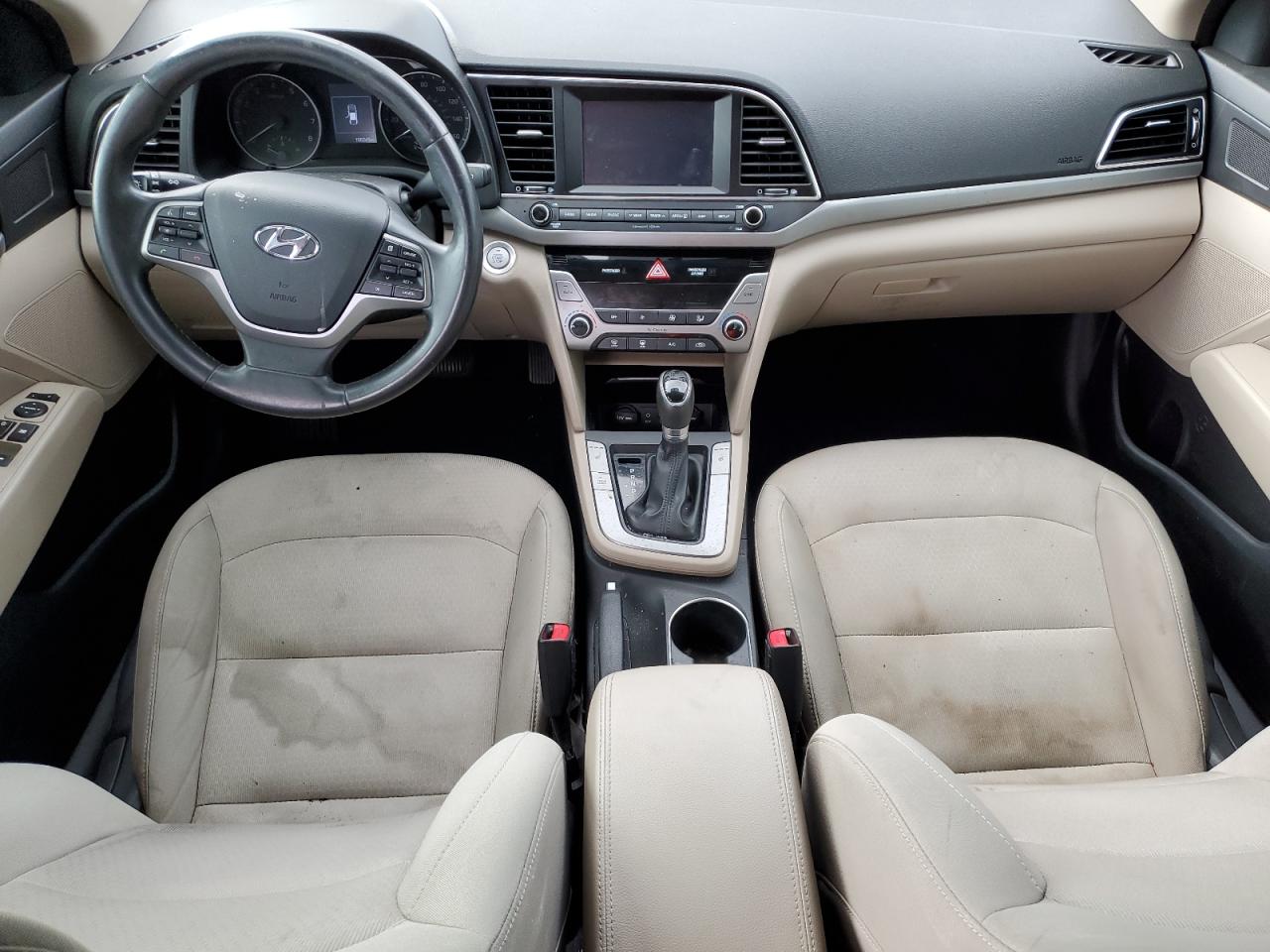 5NPD84LF8HH042464 HYUNDAI ELANTRA 2017