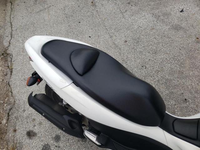 2011 HONDA PCX MLHJF2802B5000376