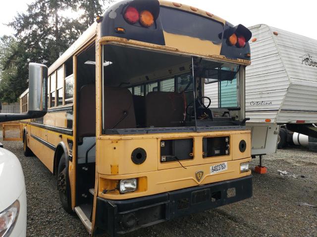 Global Auto Auctions: 2009 IC CORPORATION 3000 RE