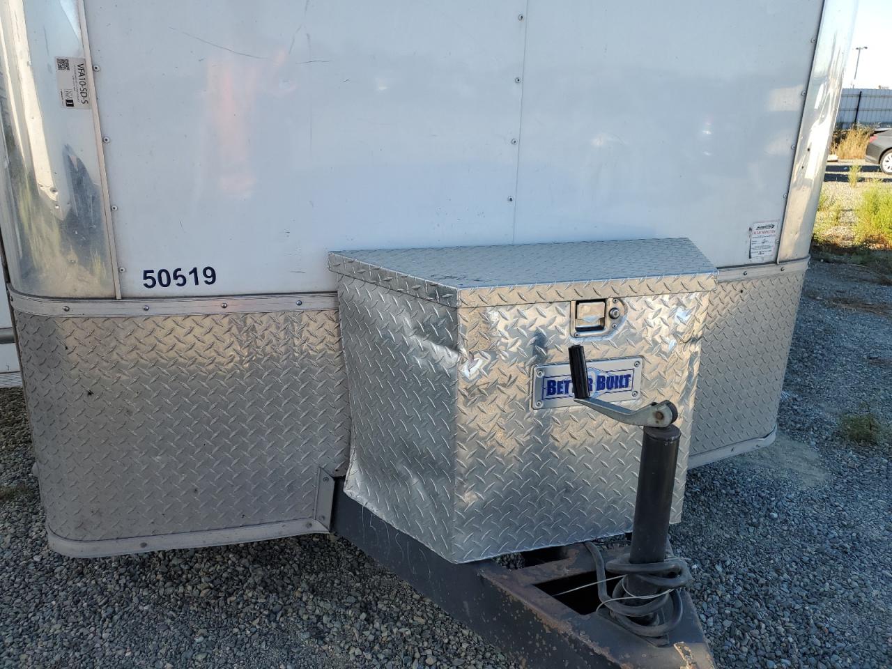 56JTE1624JA157862 UTI TRAILER 2018