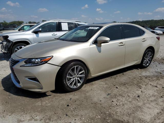 2017 Lexus ES 300h 