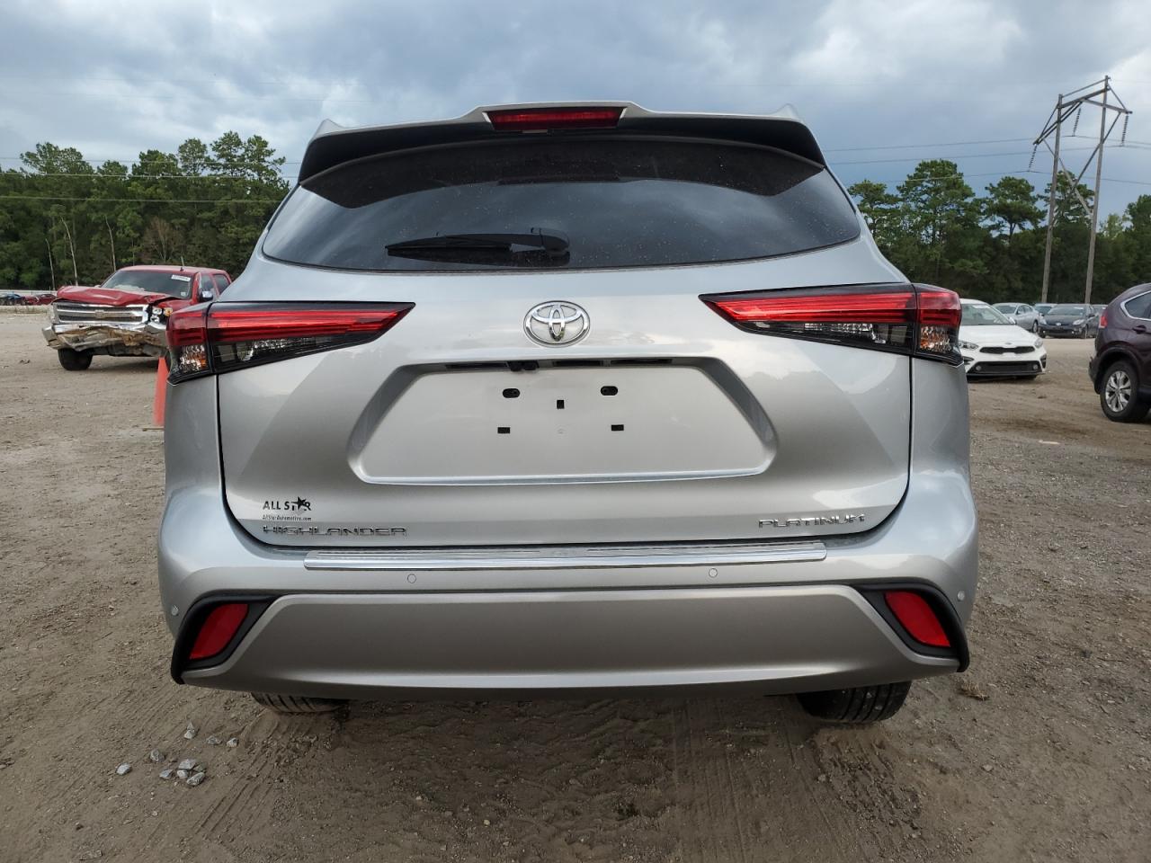 5TDFZRAH0NS093275 TOYOTA HIGHLANDER 2022
