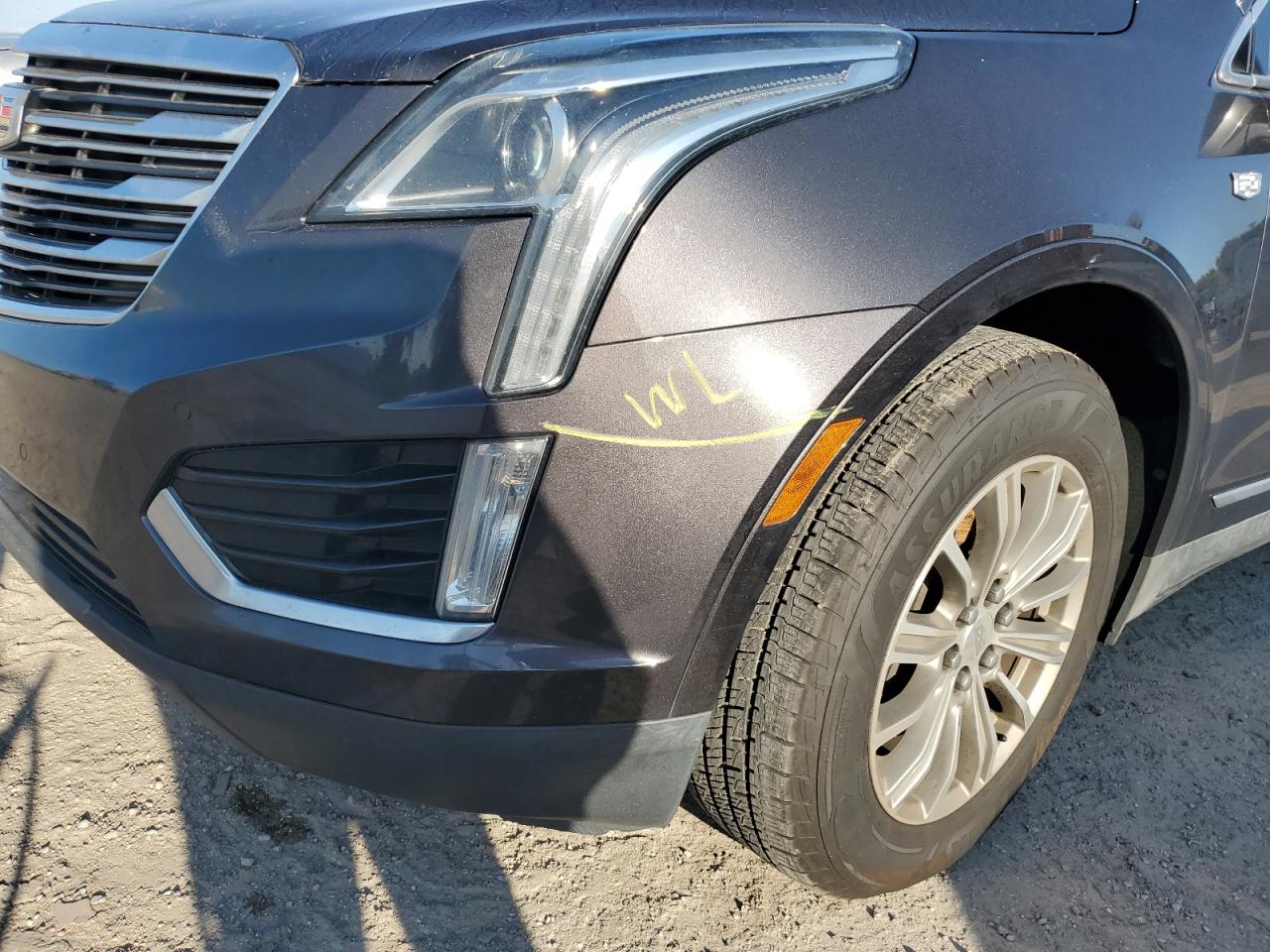 1GYKNBRS8HZ213404 CADILLAC XT5 2017