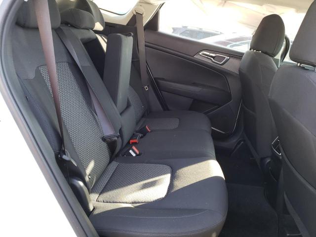 KNDPU3AF7P7048247 KIA Sportage Lx
