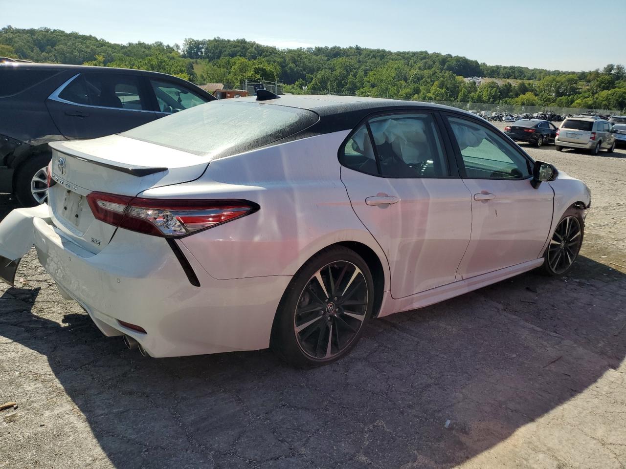 4T1BZ1HK3KU023273 TOYOTA CAMRY 2019