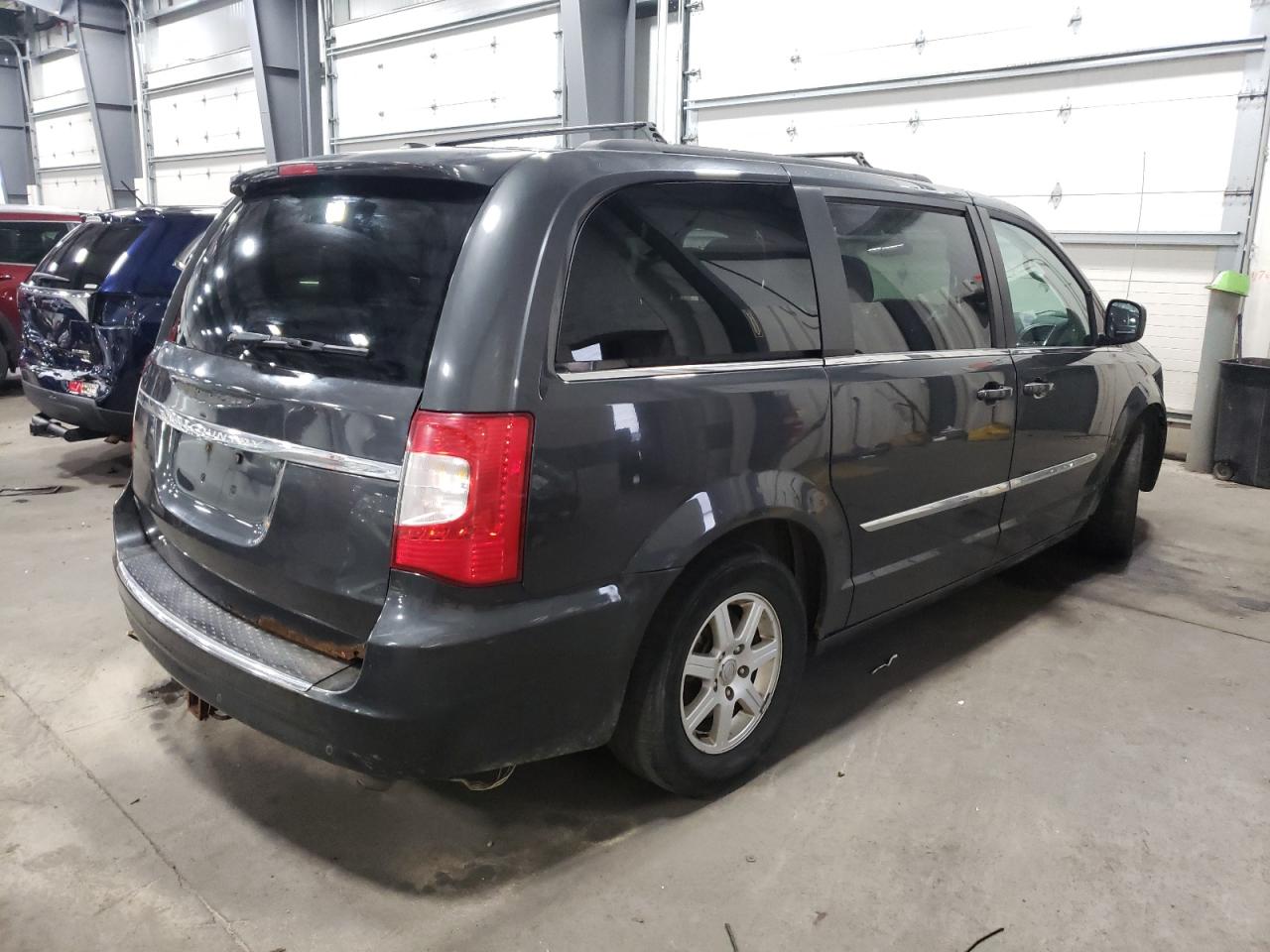 2C4RC1BG2CR144559 2012 Chrysler Town & Country Touring