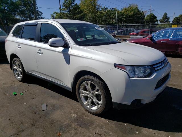 JA4AZ3A34EZ017319 Mitsubishi Outlander Se