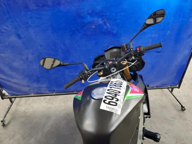 2020 APRILIA TUONO ZD4KGUA18LS000389