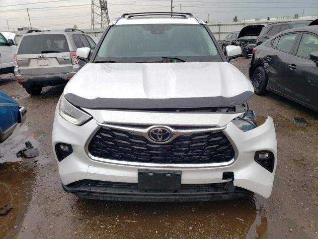 VIN 5TDDZRBH7NS565879 2022 Toyota Highlander, Limited no.5