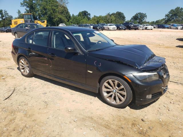 VIN: WBAPH7C51BE678721 Auction: COPART Lot: 66271553 Location: NC - CHINA GROVE WBAPH7C51BE678721 BMW 3 SERIES 2011 BLACK Photo 4