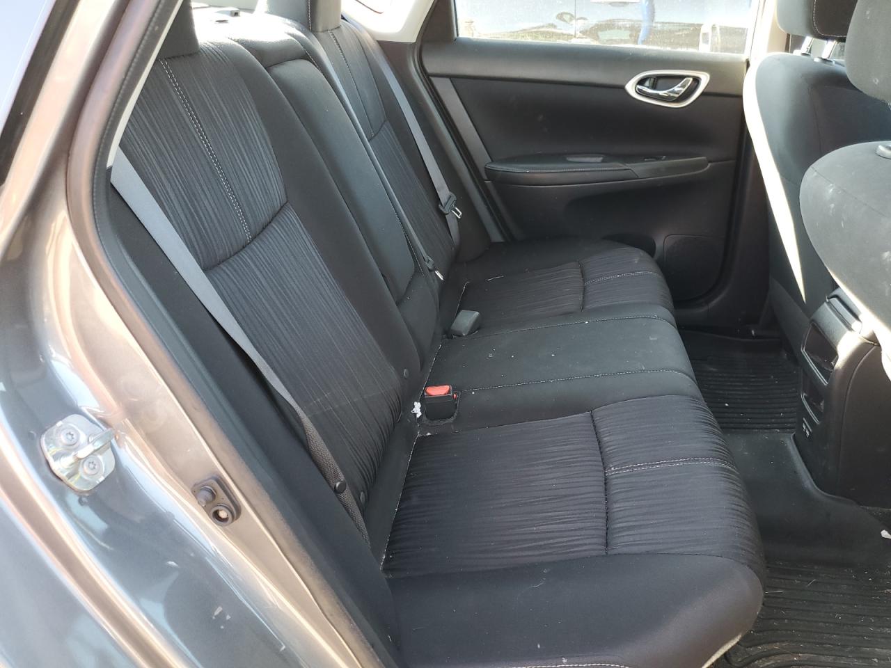 3N1AB7AP9JY219956 NISSAN SENTRA 2018
