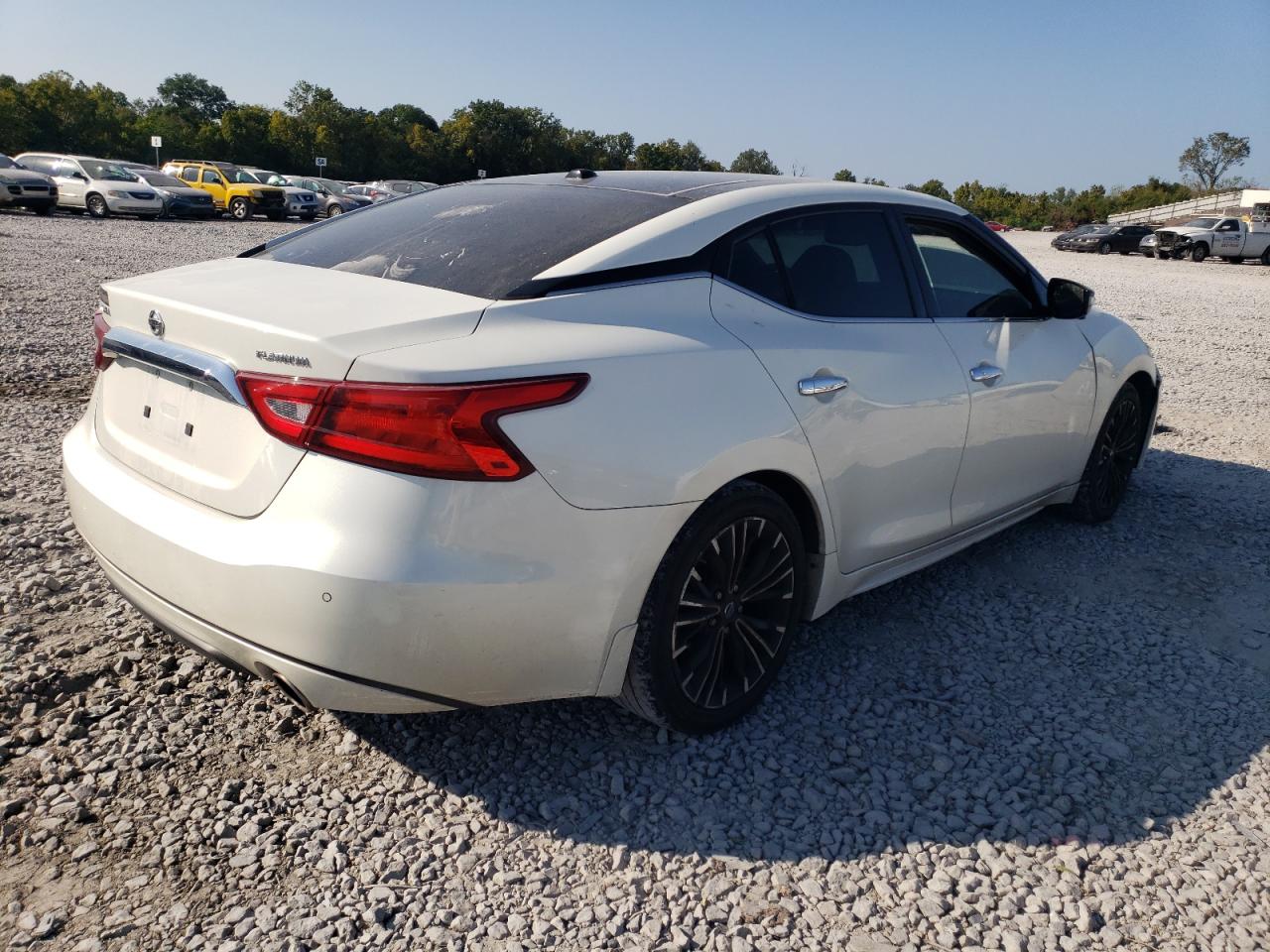 1N4AA6AP5HC372076 NISSAN MAXIMA 2017