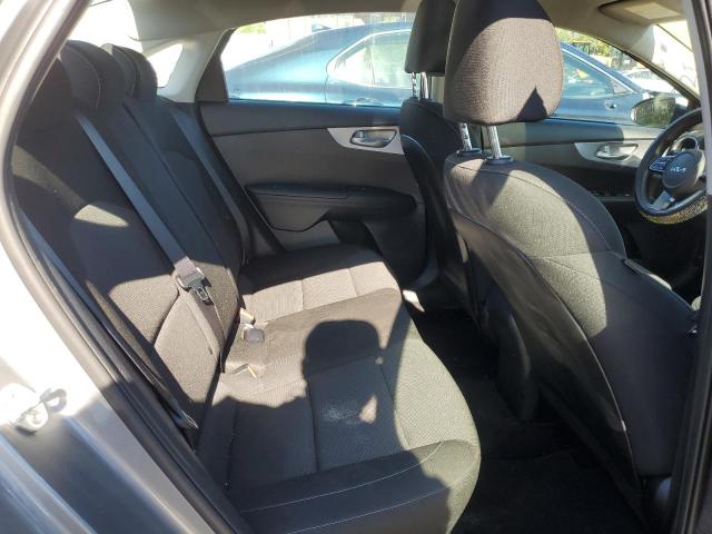 3KPF24AD3NE497525 KIA FORTE FE