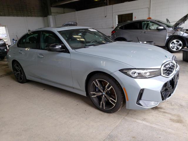 3MW49FF02P8C96279 BMW M3 40XI 4