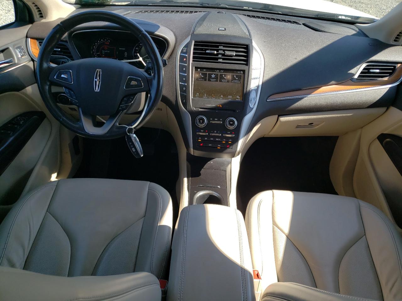 5LMCJ2D93HUL24880 LINCOLN MKC 2017