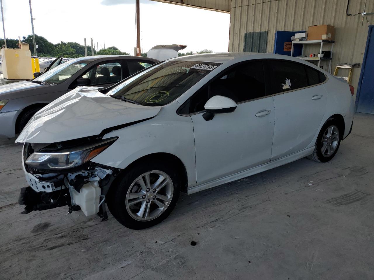 1G1BE5SM7H7272788 CHEVROLET CRUZE 2017