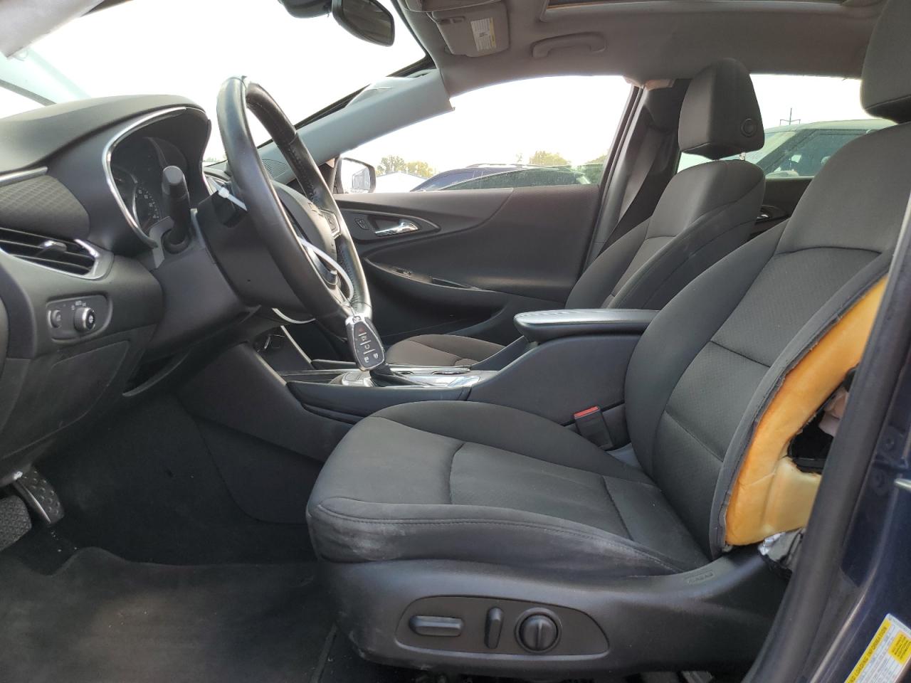 1G1ZE5ST9GF270356 CHEVROLET MALIBU 2016