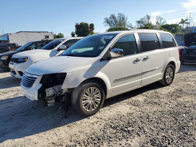 2016 Chrysler Town & Country Touring-L