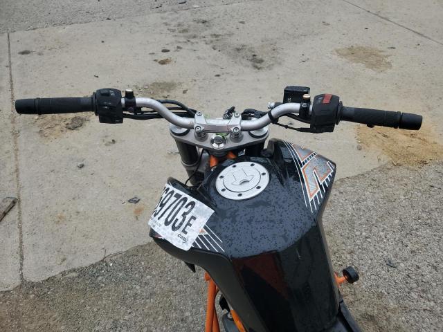 2015 KTM RC 390 MD2JGJ406FC254409