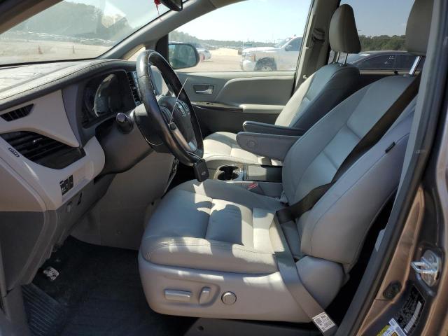 5TDDZ3DCXKS219447 Toyota SIENNA XLE