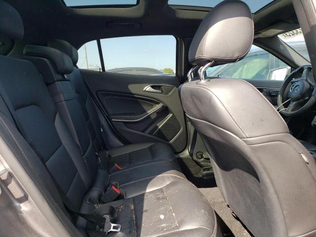WDCTG4GB0HJ318515 Mercedes-Benz Gla 250 4matic